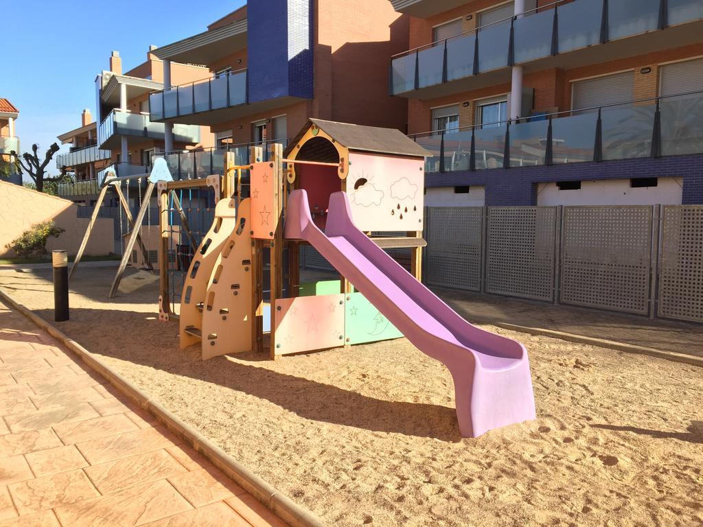 Apartamento Port Marino 캠브릴스 외부 사진